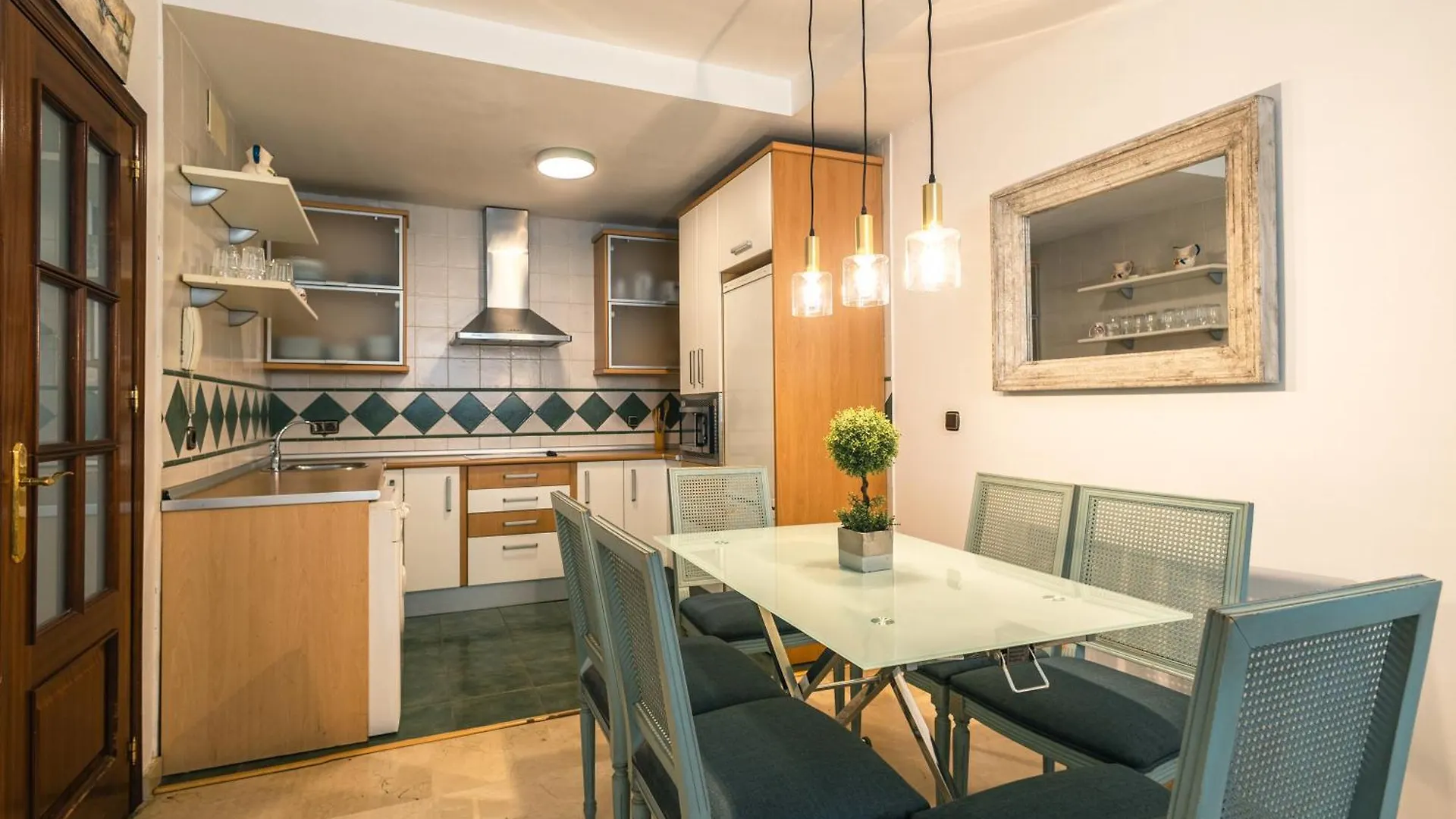 סביליה Grande Apartamento Familiar 0*,